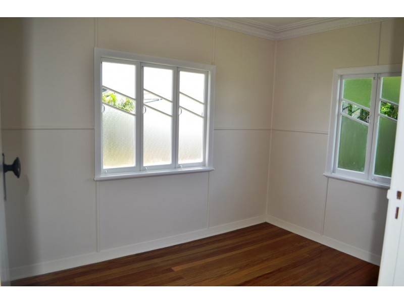 163 INGHAM ROAD, West End QLD 4810