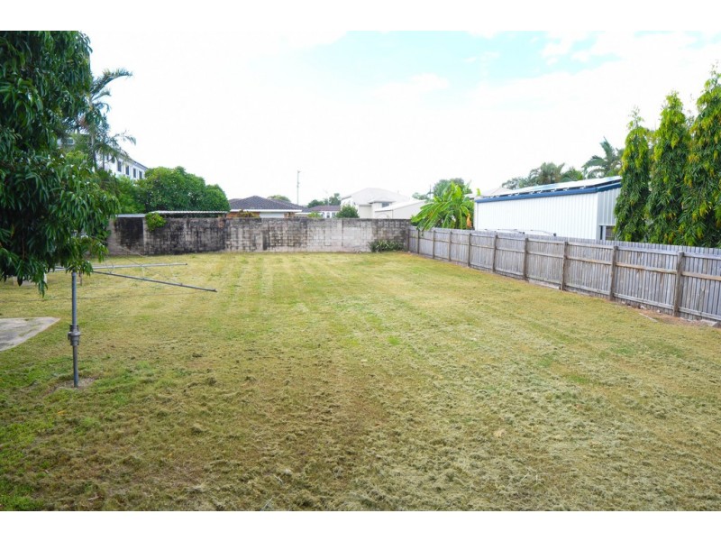 153 Eyre street, North Ward QLD 4810