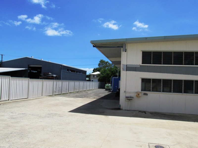 96 DEARNESS STREET, Garbutt QLD 4814