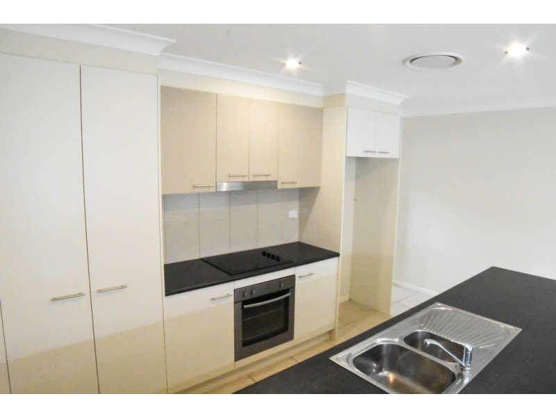 30 MADONIS WAY, Burdell QLD 4818