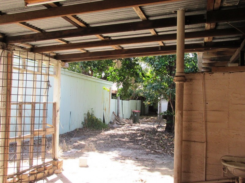 823-827 Flinders Street, Townsville City QLD 4810