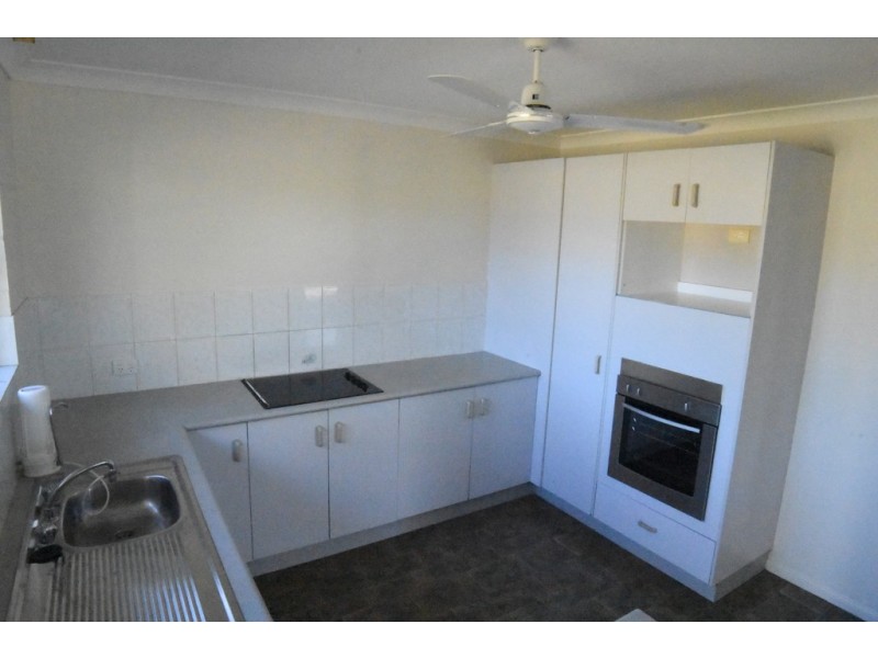 50 griffey street, Burdell QLD 4818