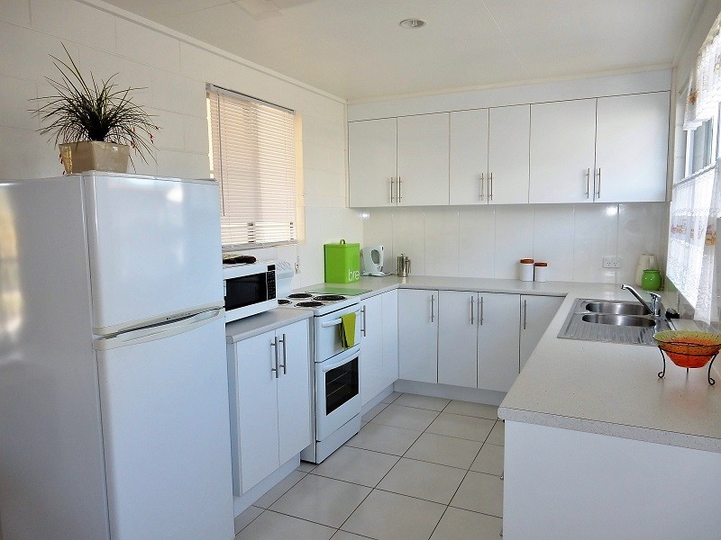 21 CARR CRESCENT, Lucinda QLD 4850