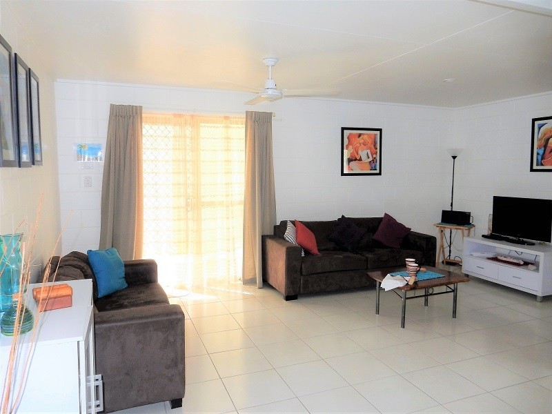21 CARR CRESCENT, Lucinda QLD 4850