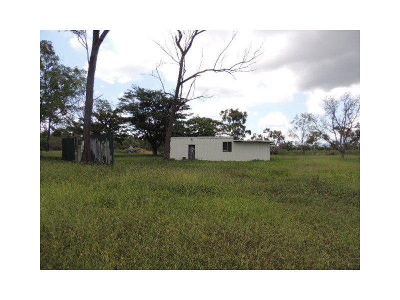 163 Skydiver Road, Woodstock QLD 4816