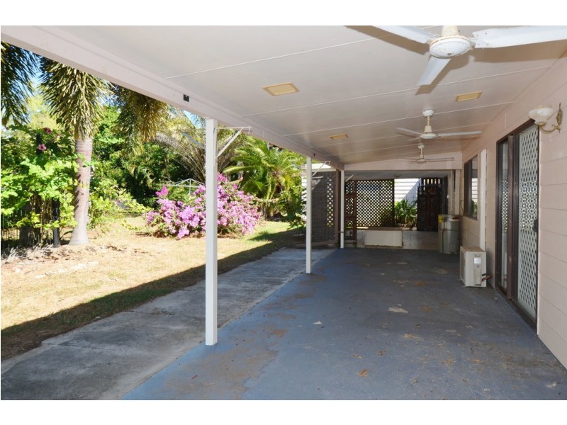 8 Acheron Drive, Balgal Beach QLD 4816