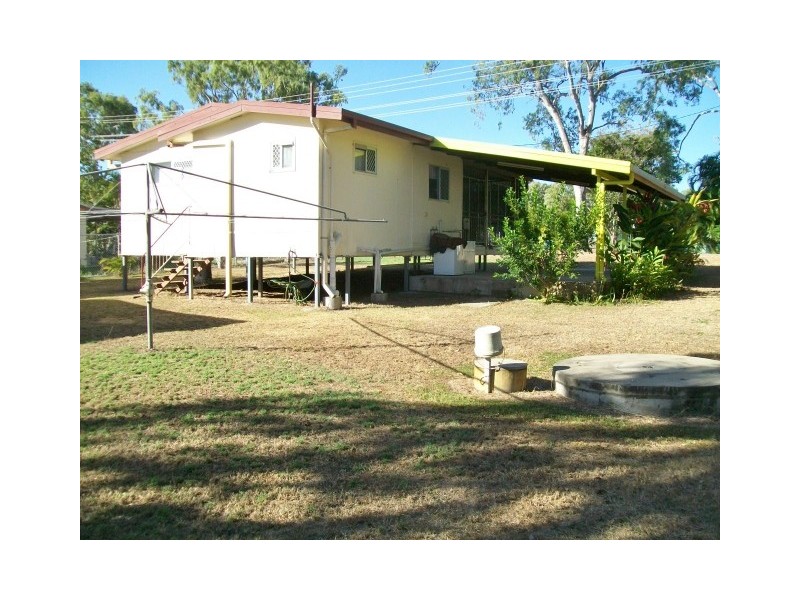 82 JOHN DORY STREET, Cungulla QLD 4816