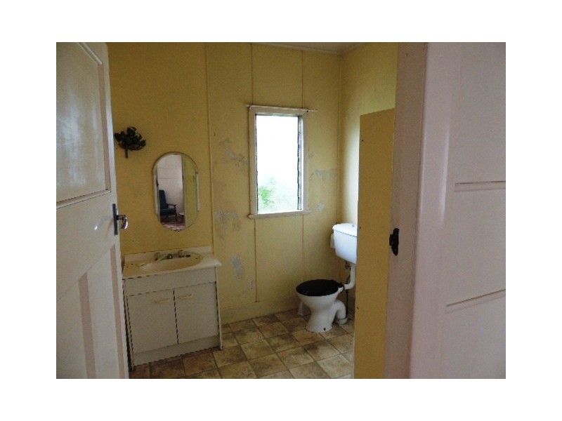 74 ANNE STREET, Aitkenvale QLD 4814