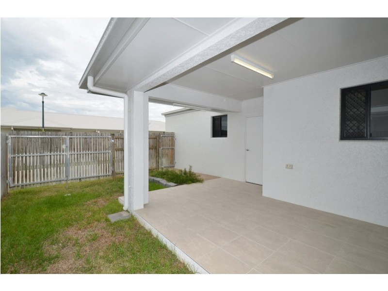 14 The Grange, Shaw QLD 4818