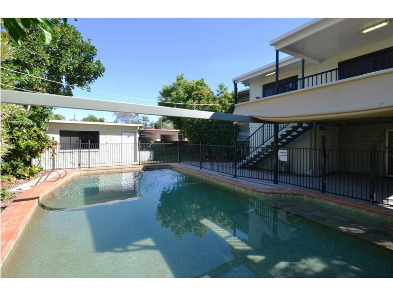 4 SALLOWS STREET, Pallarenda QLD 4810