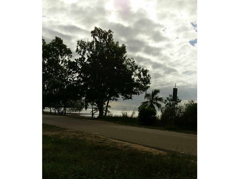 69 The Esplanade, Toolakea QLD 4818