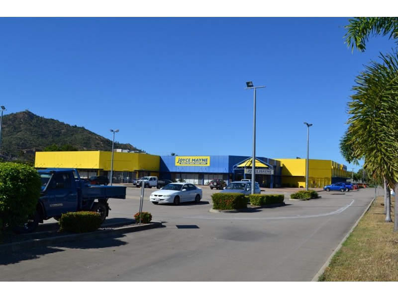 1 – 3 Woodman Crt, Hyde Park QLD 4812