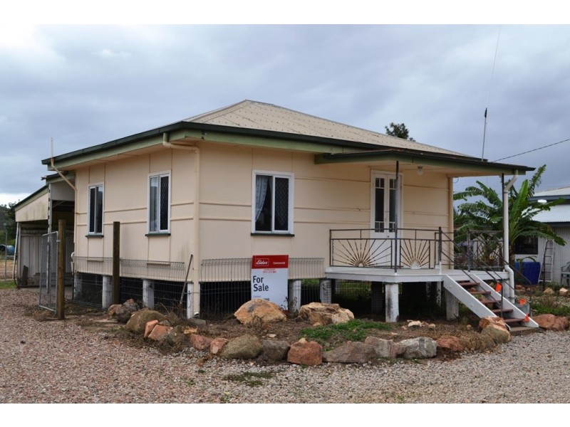 12 KIMBERLEY STREET, Stuart QLD 4811