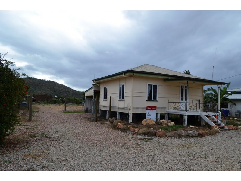 12 KIMBERLEY STREET, Stuart QLD 4811