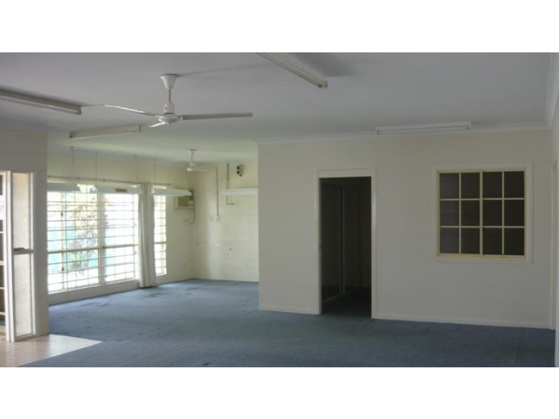 7 Carse Street, Townsville City QLD 4810