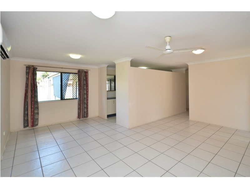 55 CROSSMAN PLACE, Kirwan QLD 4817