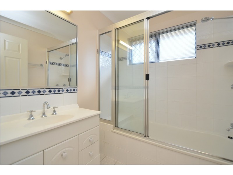 55 CROSSMAN PLACE, Kirwan QLD 4817