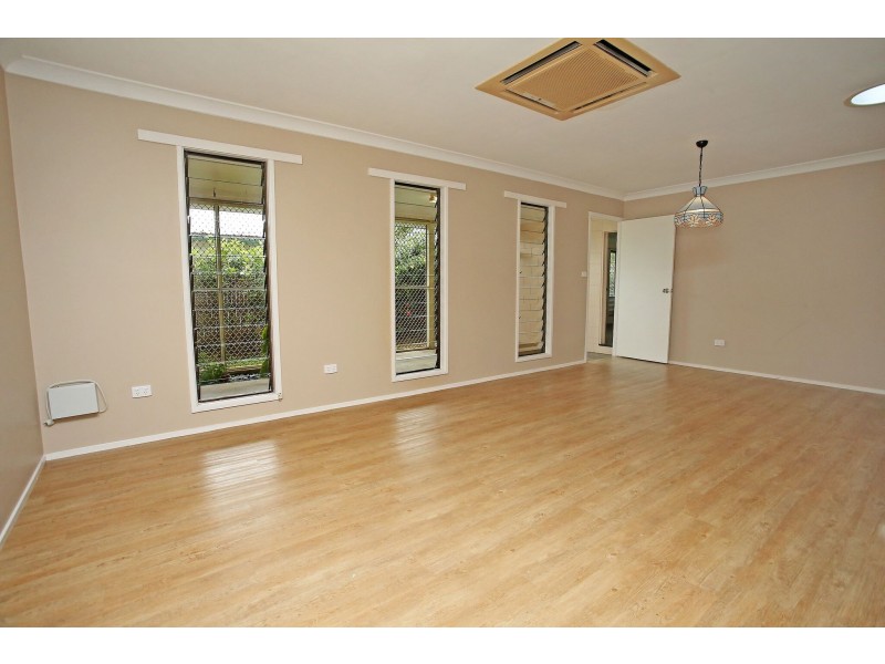 6 Keitley Street, Kirwan QLD 4817