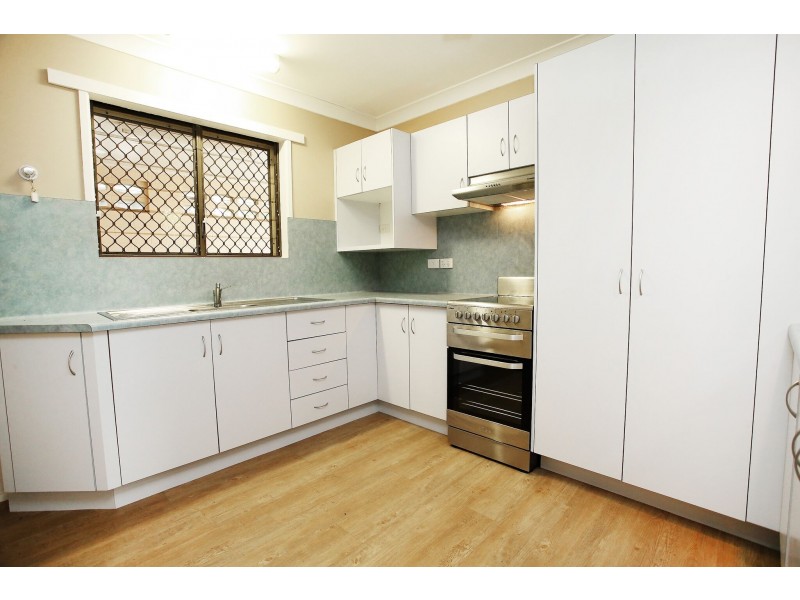 6 Keitley Street, Kirwan QLD 4817