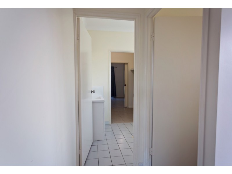 19 ELTON DRIVE, Kelso QLD 4815