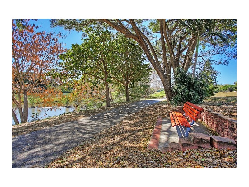 21 COLERAINE STREET, Annandale QLD 4814