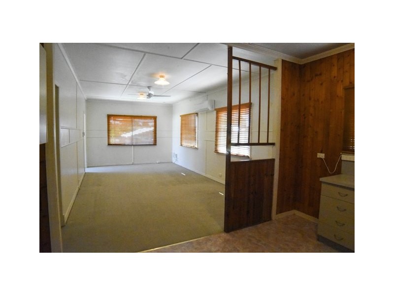 12 TERTIUS STREET, Mundingburra QLD 4812