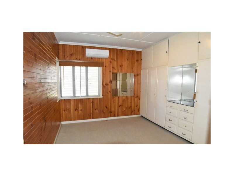 12 TERTIUS STREET, Mundingburra QLD 4812