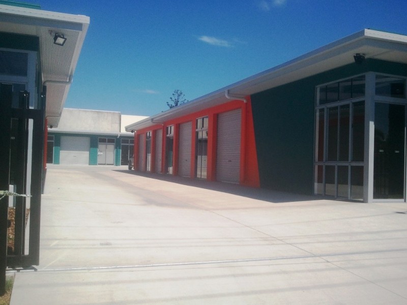 UNIT 4 @ 37 Civil Road, Garbutt QLD 4814