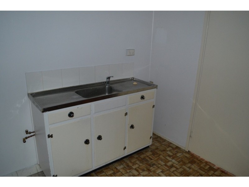 2 / 57 BOWEN ROAD, Mundingburra QLD 4812