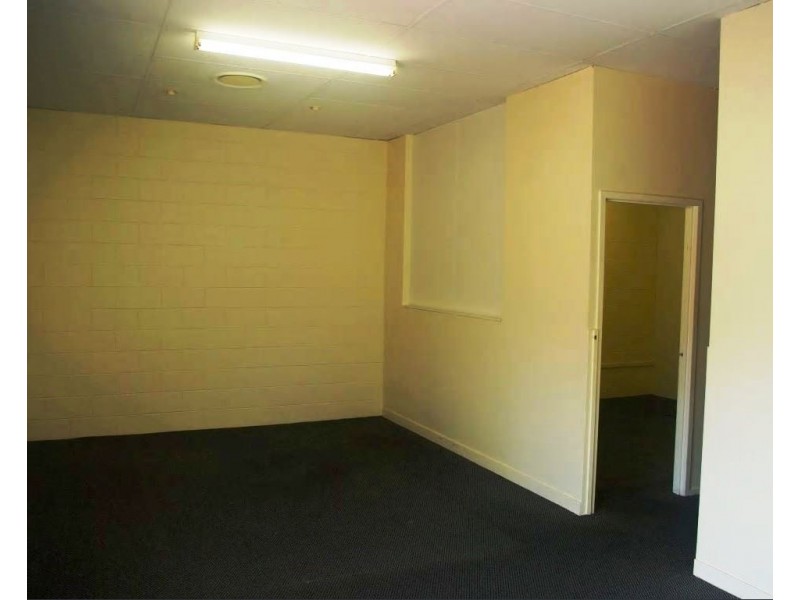 2 / 234 CHARTERS TOWERS ROAD, Hermit Park QLD 4812