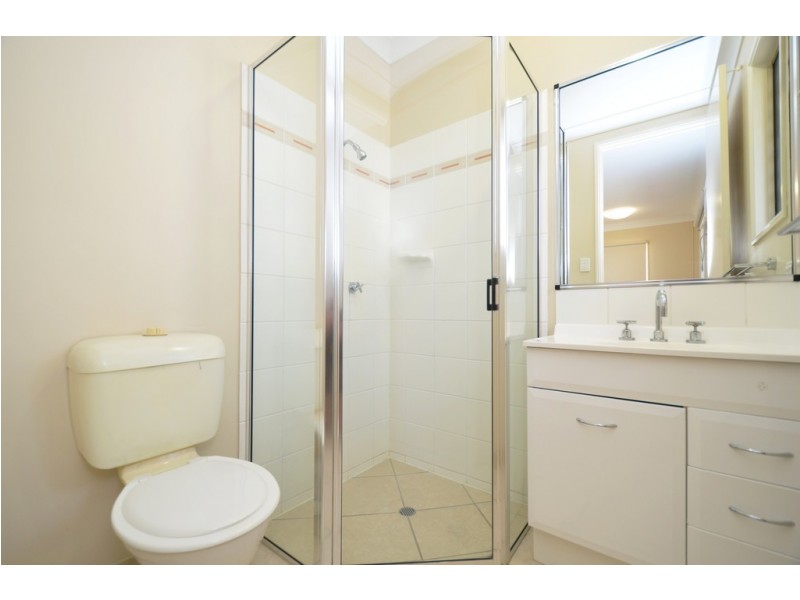 10 Fuji Court, Mount Louisa QLD 4814