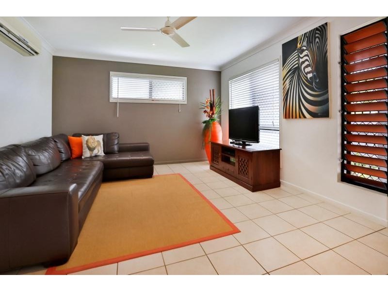17 Langley Place, Kirwan QLD 4817