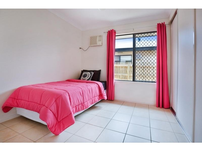 17 Langley Place, Kirwan QLD 4817