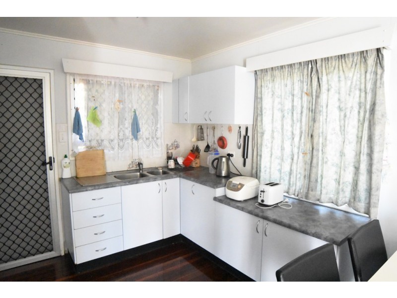 96 BAMFORD LANE, Kirwan QLD 4817