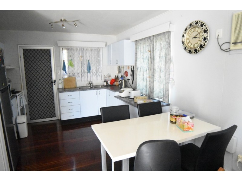 96 BAMFORD LANE, Kirwan QLD 4817