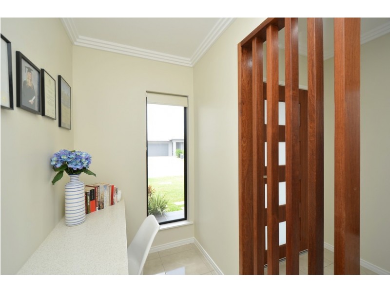 6 Dorney Street, Oonoonba QLD 4811