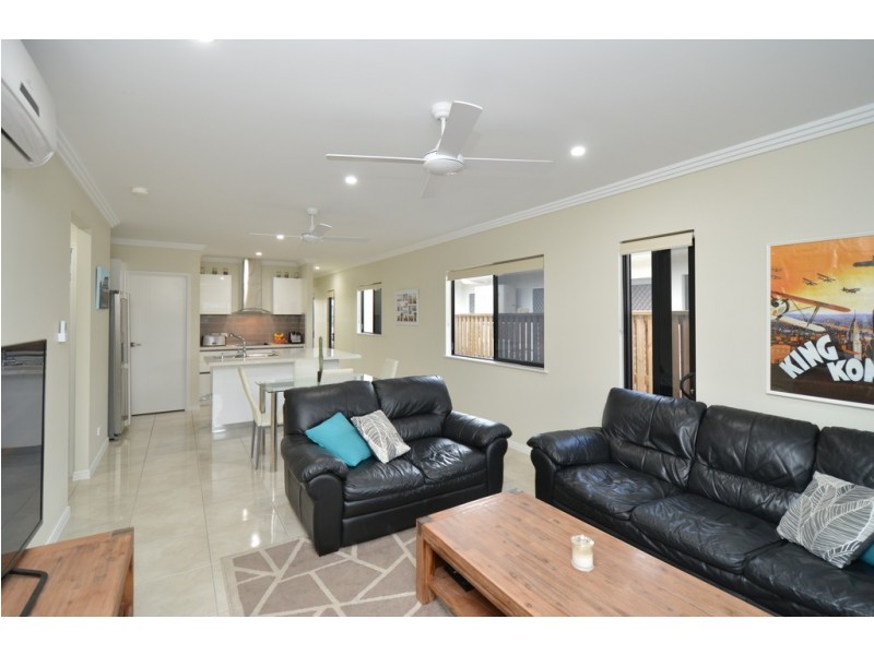 6 Dorney Street, Oonoonba QLD 4811