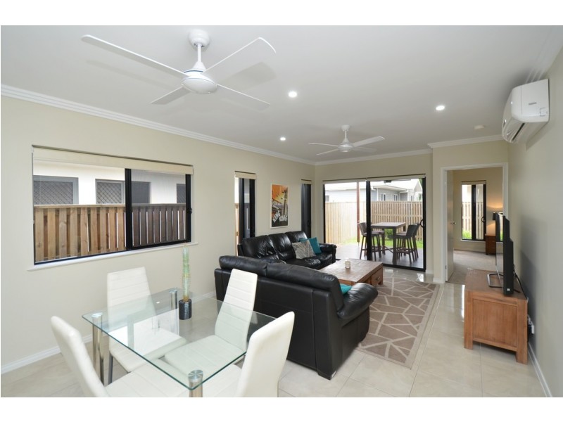 6 Dorney Street, Oonoonba QLD 4811