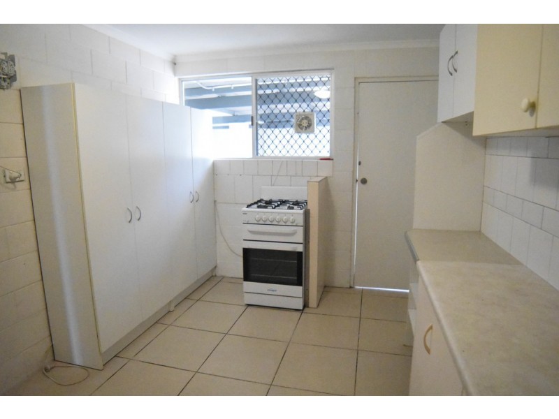 2/43 Rose Street, North Ward QLD 4810