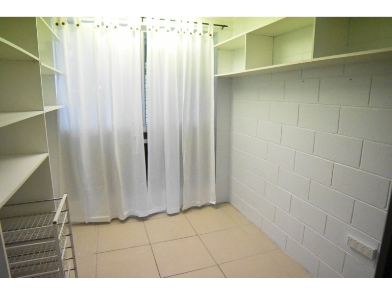 2/43 Rose Street, North Ward QLD 4810