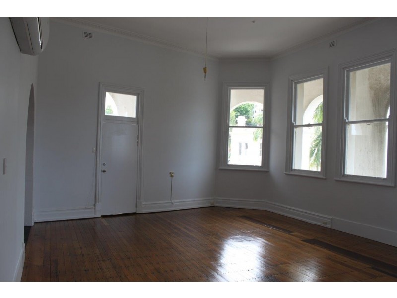 F1-104 Flinders Street, Townsville City QLD 4810