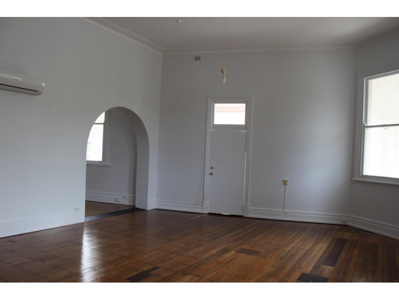 F1-104 Flinders Street, Townsville City QLD 4810