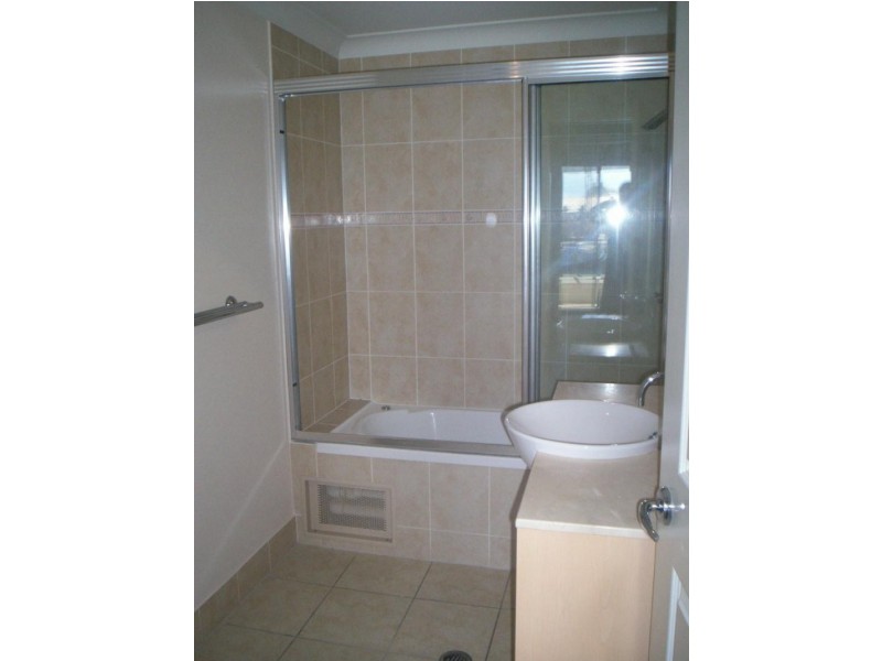 20/1 The Strand, North Ward QLD 4810