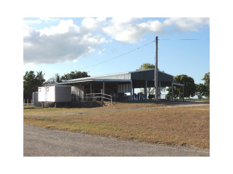 9 Jones Crescent, Nome QLD 4816