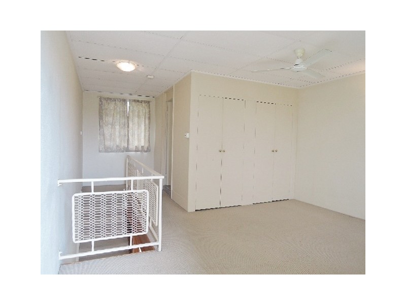 6/2 Bundock Street, Castle Hill QLD 4810