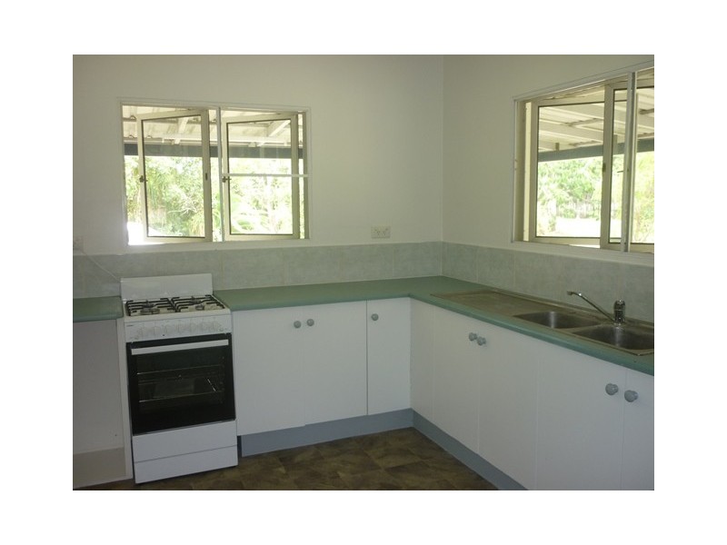 126 Clark Road, Majors Creek QLD 4816