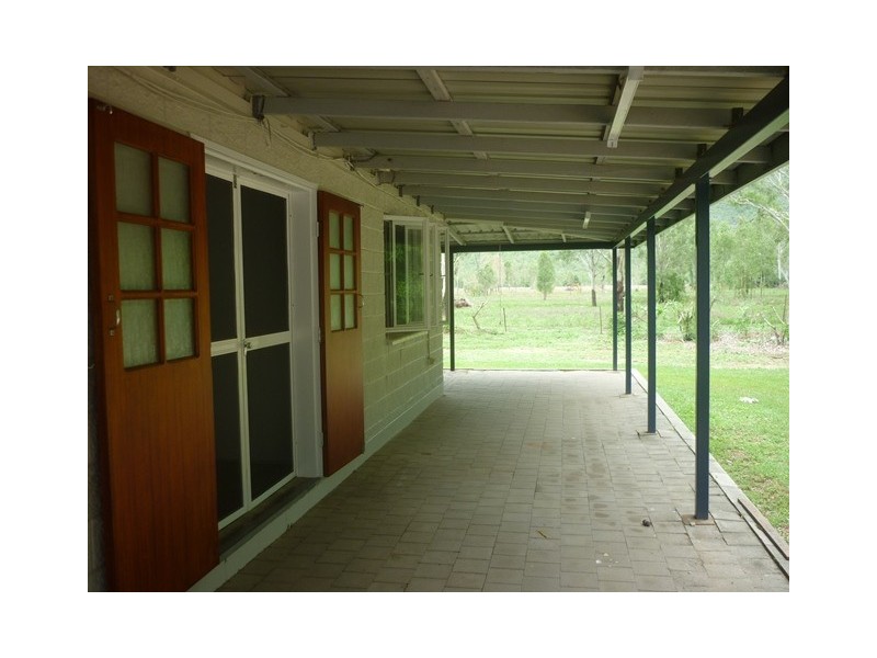 126 Clark Road, Majors Creek QLD 4816