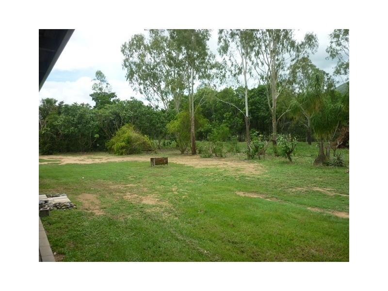 126 Clark Road, Majors Creek QLD 4816