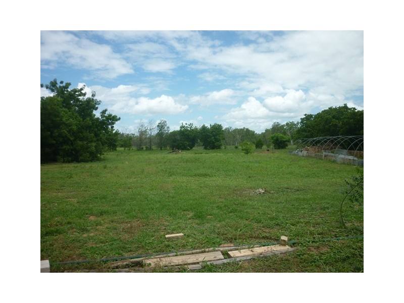 126 Clark Road, Majors Creek QLD 4816