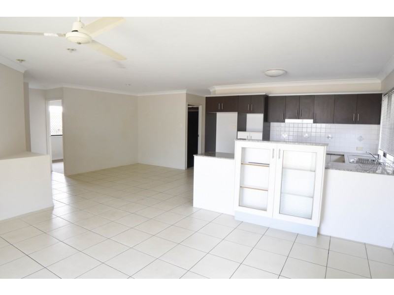 8 KITE STREET, Douglas QLD 4814